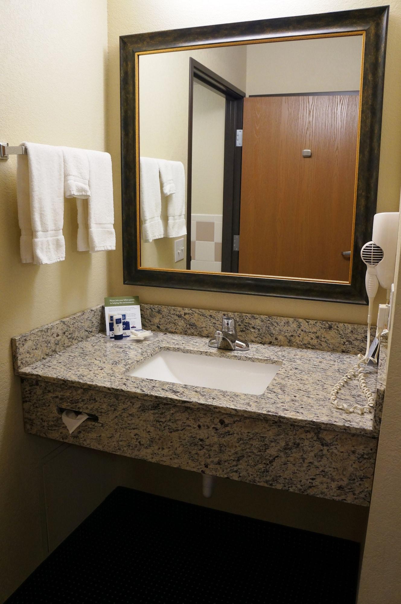Americinn By Wyndham פורט דודג' מראה חיצוני תמונה