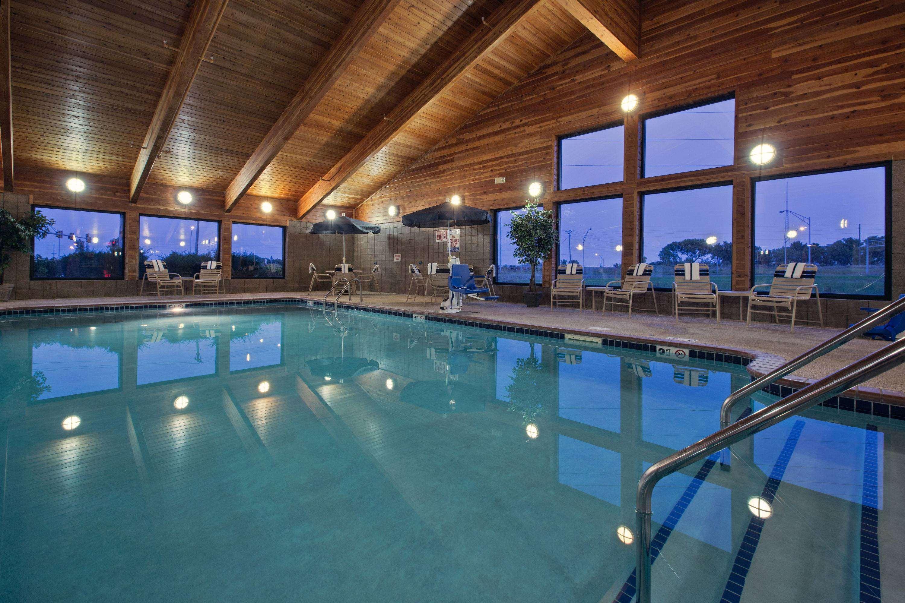 Americinn By Wyndham פורט דודג' מראה חיצוני תמונה