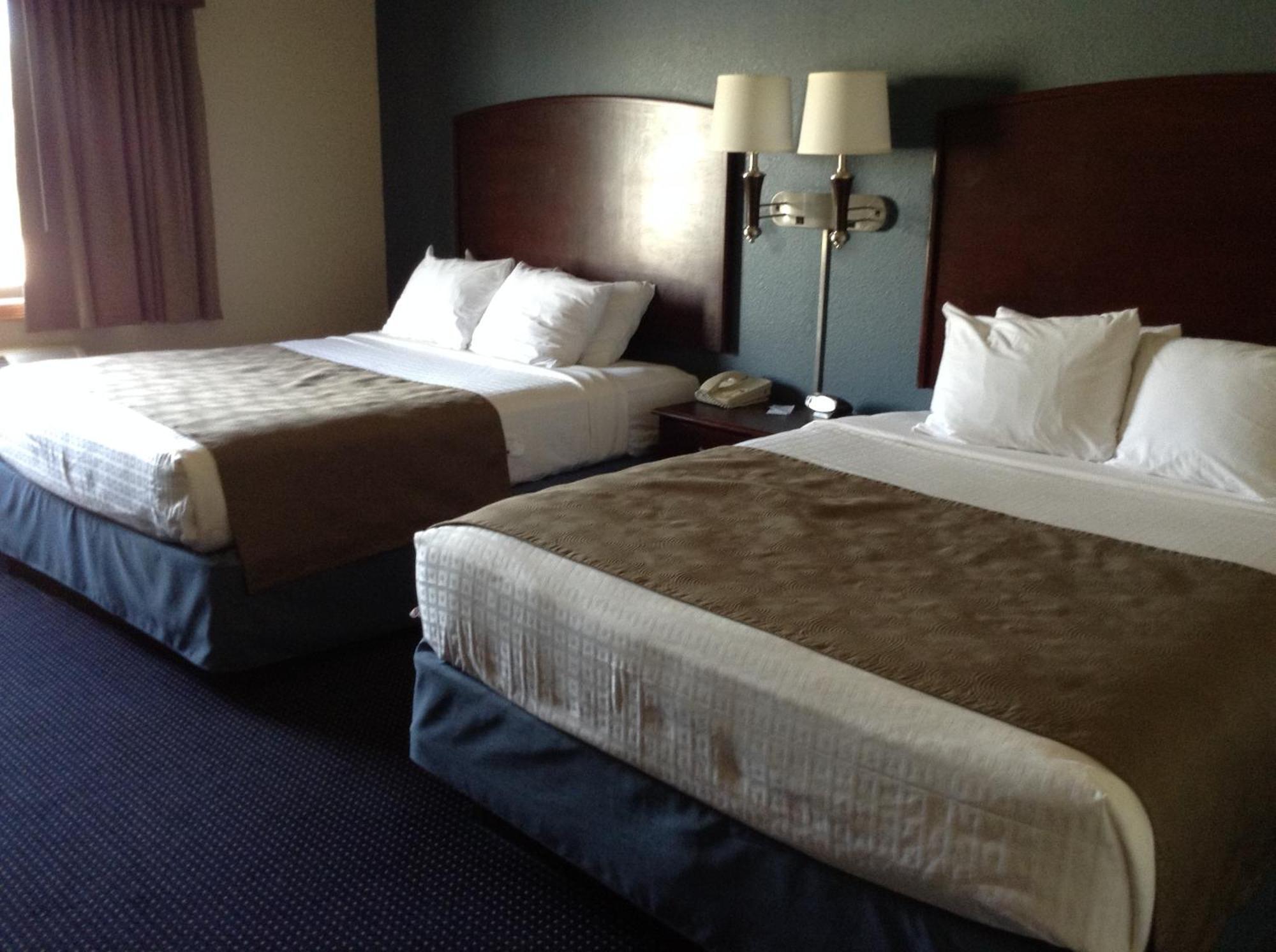 Americinn By Wyndham פורט דודג' מראה חיצוני תמונה