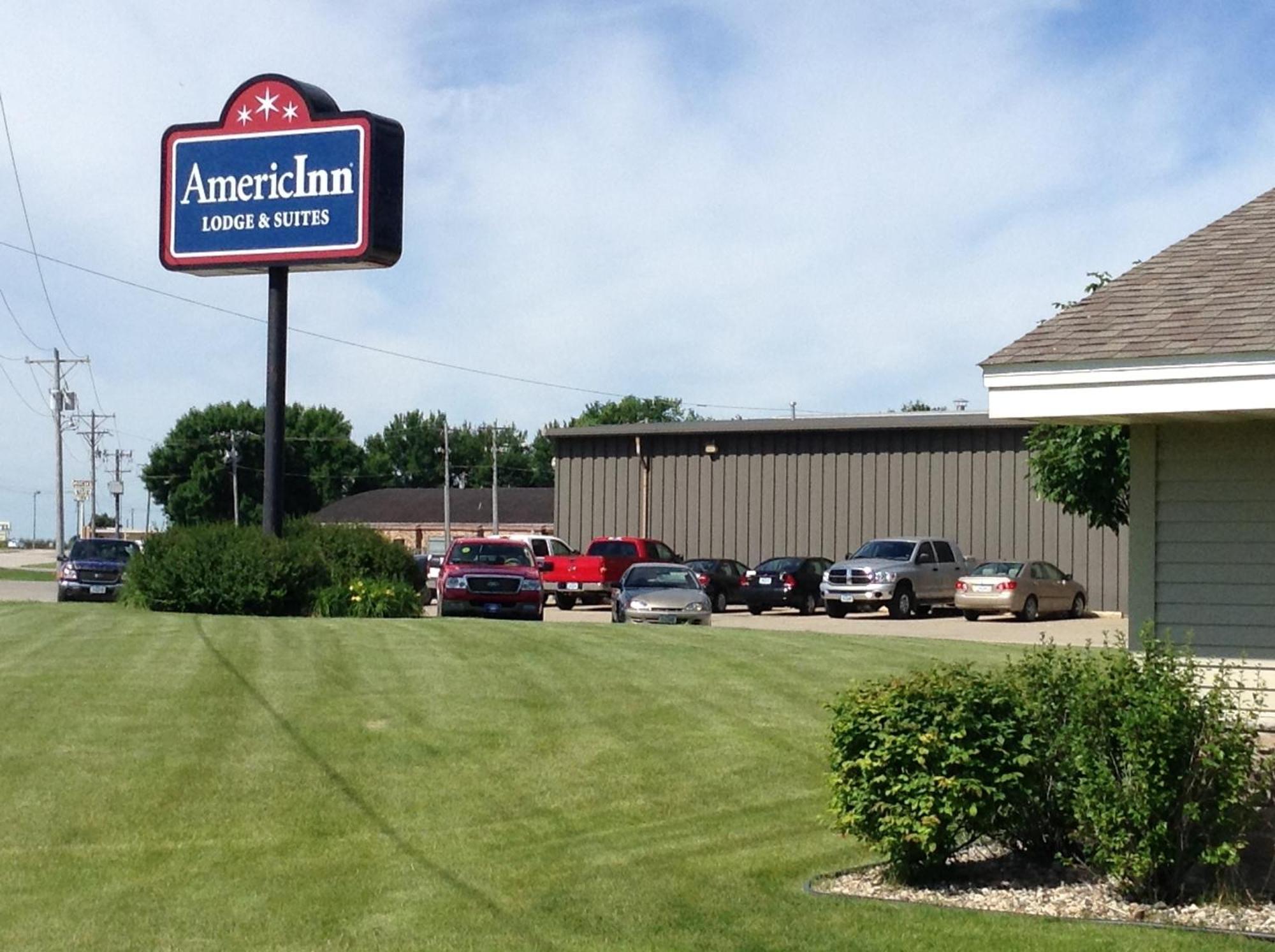 Americinn By Wyndham פורט דודג' מראה חיצוני תמונה